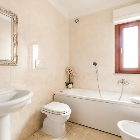 Giramondo Daire